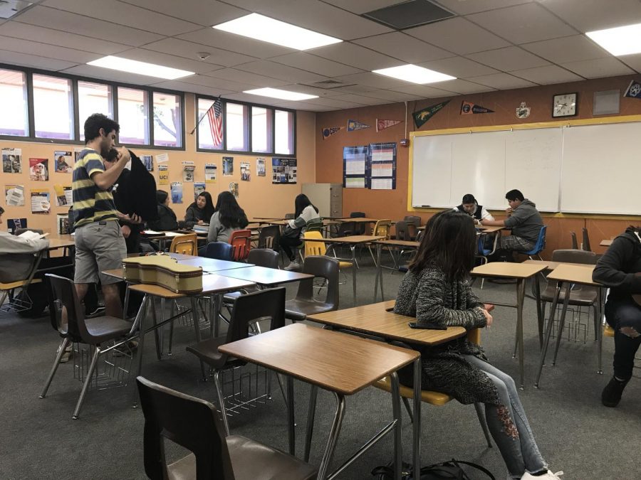 Inside the ETS room(105). Free tutoring occurs here Mondays-Thursdays from 2:30-4:30 pm. More information about ETS can also be found here.